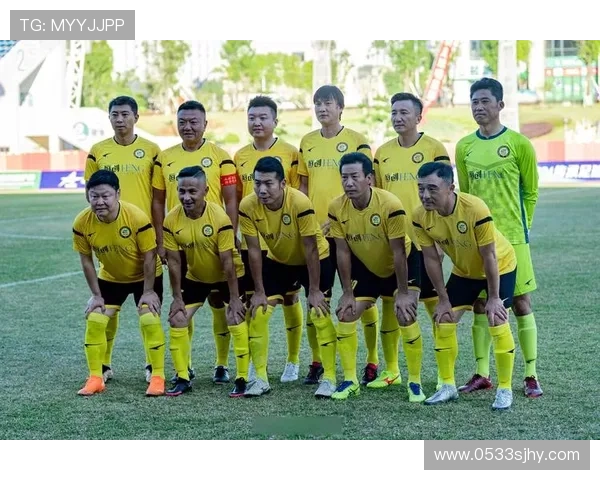 三位中国足球巨星的国际影响力与职业生涯探索