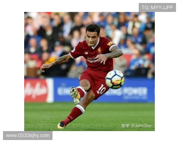 被足球队孤立的球星:从队友冷落到职业生涯转折的背后故事 被足球队孤立的球星:从队友冷落到职业生涯转折的背后故事