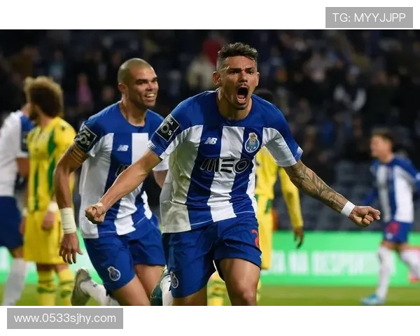 足球巨星巅峰对决见证绿茵传奇辉煌时刻 足球巨星巅峰对决见证绿茵传奇辉煌时刻